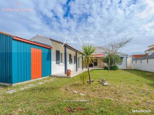 Villa 6 pièces 195 m²