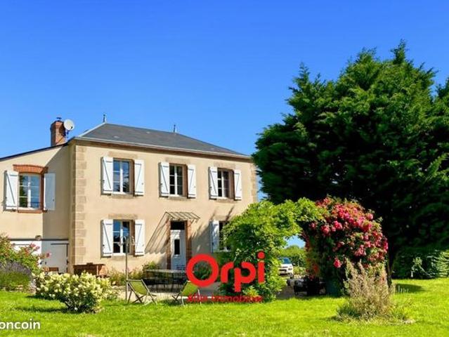 Villa 6 pièces 195 m²