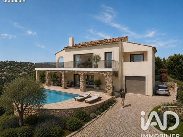 Villa 6 pièces 195 m²