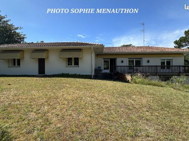 Villa 6 pièces 200 m²
