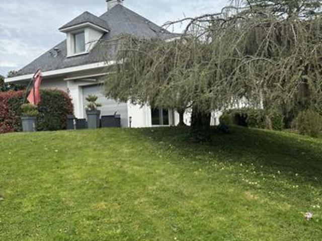 Villa 6 pièces 200 m²