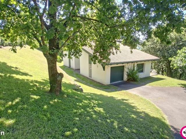 Villa 6 pièces 200 m²