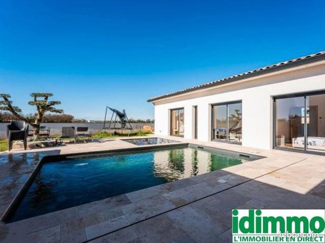Villa 6 pièces 200 m²