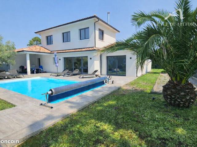 Villa 6 pièces 200 m²