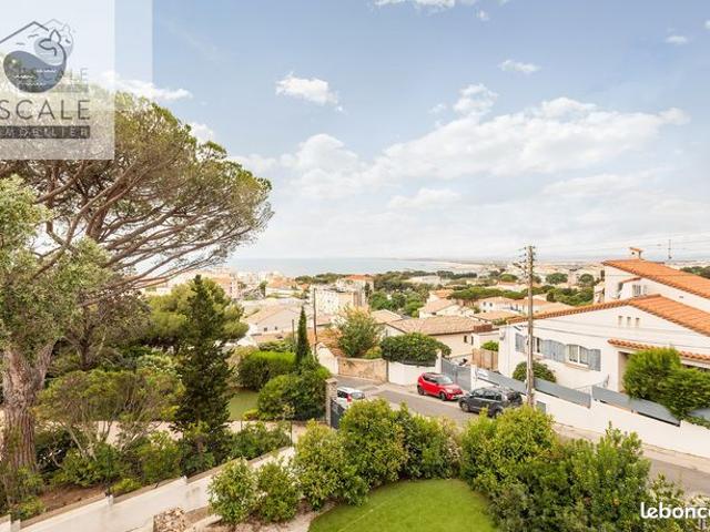 Villa 6 pièces 200 m²