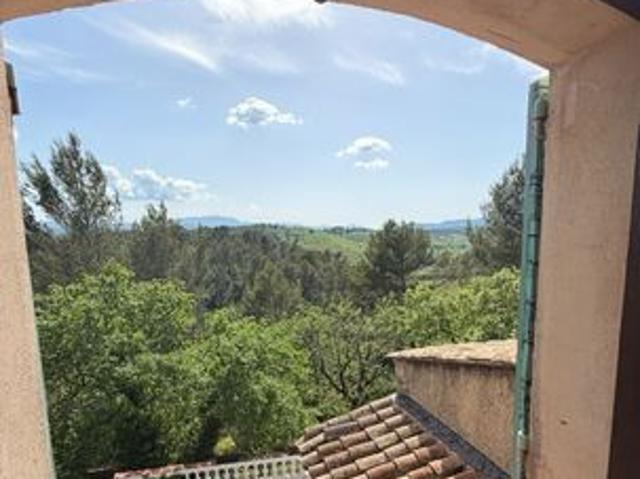 Villa 6 pièces 200 m²
