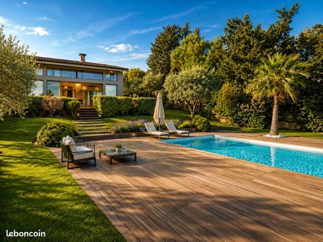 Villa 6 pièces 200 m²
