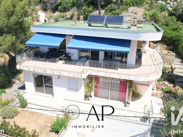 Villa 6 pièces 200 m²