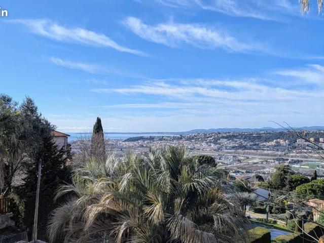 Villa 6 pièces 200 m²