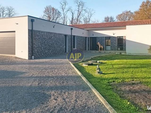Villa 6 pièces 200 m²