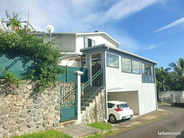 Villa 6 pièces 202 m²
