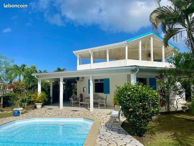 Villa 6 pièces 203 m²