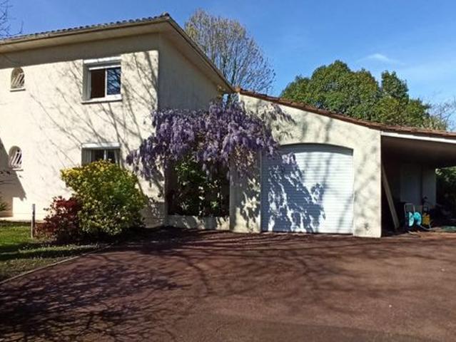 Villa 6 pièces 204 m²