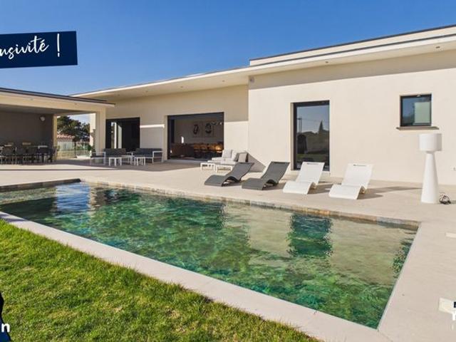 Villa 6 pièces 205 m²