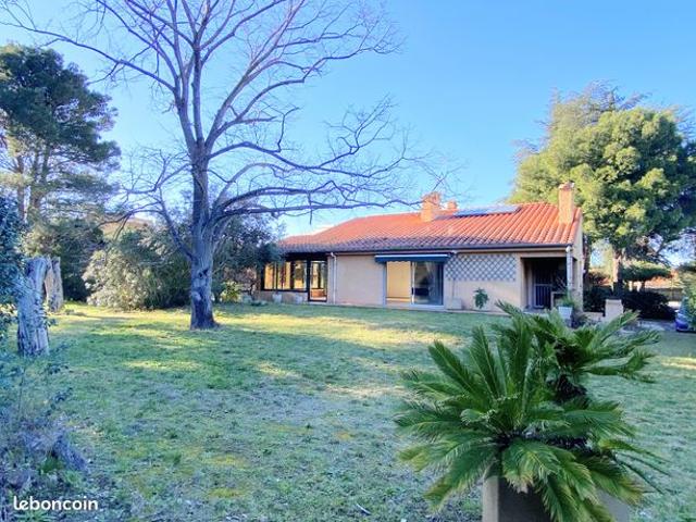 Villa 6 pièces 205 m²