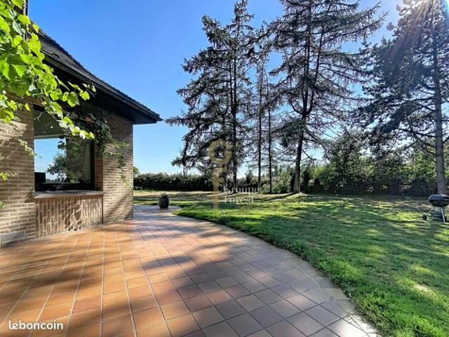 Villa 6 pièces 205 m²