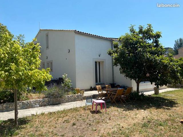 Villa 6 pièces 207 m²