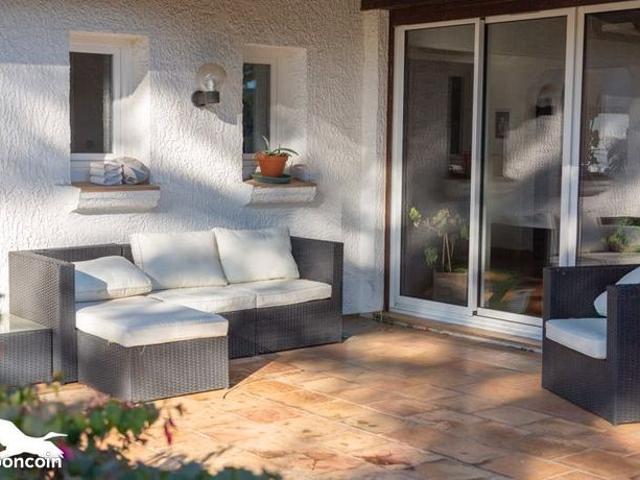 Villa 6 pièces 207 m²