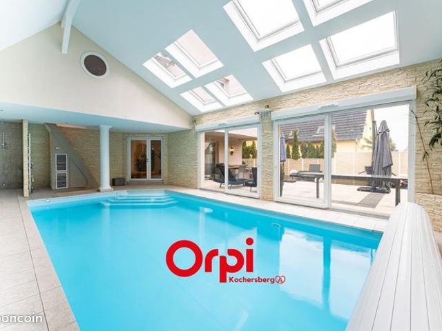 Villa 6 pièces 208 m²