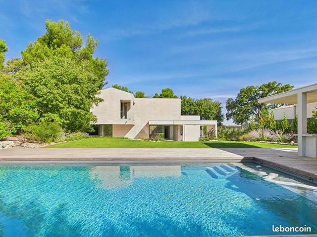 Villa 6 pièces 209 m²