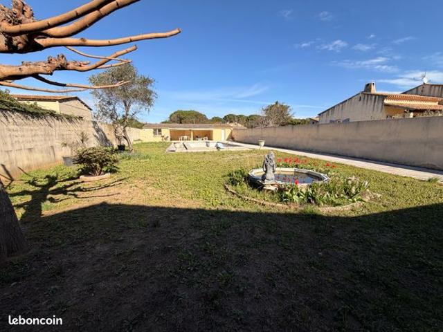 Villa 6 pièces 210 m²