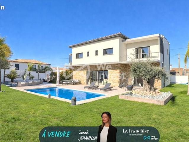 Villa 6 pièces 210 m²