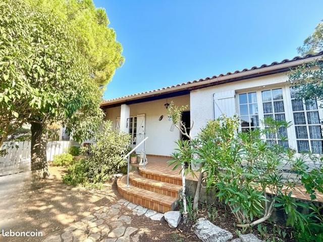 Villa 6 pièces 212 m²