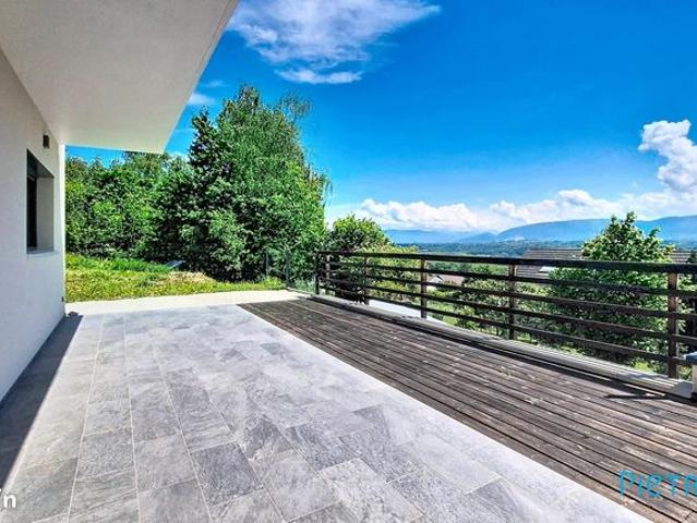 Villa 6 pièces 212 m²