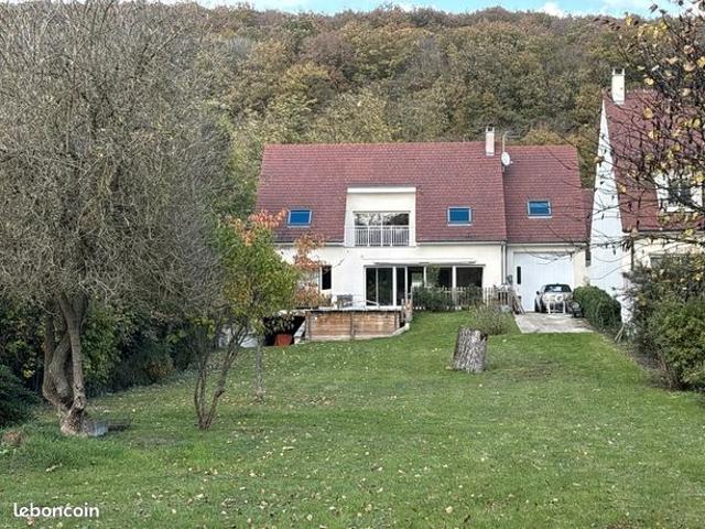 Villa 6 pièces 213 m²