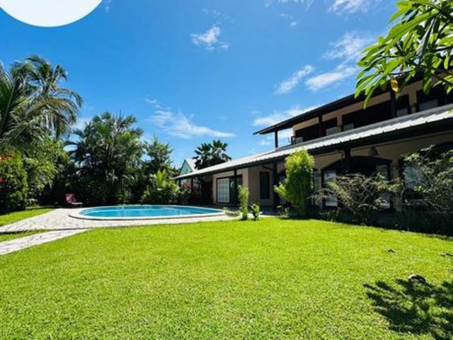 Villa 6 pièces 217 m²