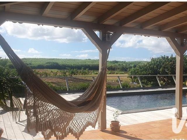 Villa 6 pièces 217 m²