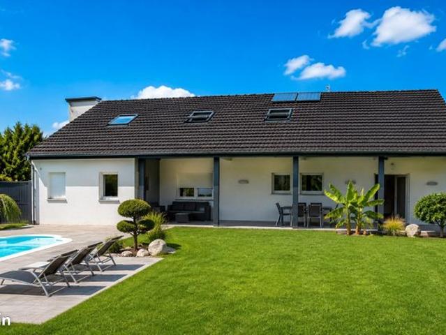 Villa 6 pièces 219 m²