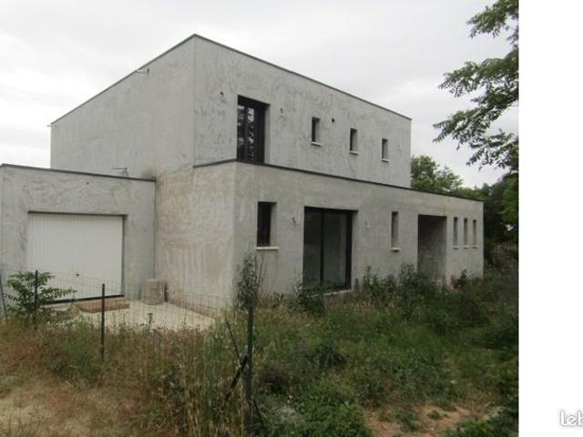 Villa 6 pièces 220 m²