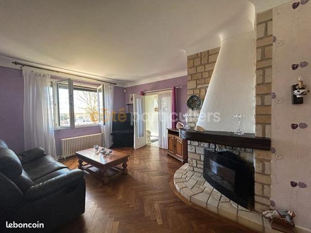 Villa 6 pièces 221 m²