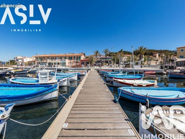 Villa 6 pièces 222 m²