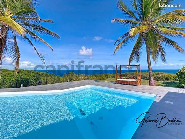 Villa 6 pièces 226 m²