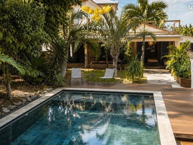 Villa 6 pièces 230 m²