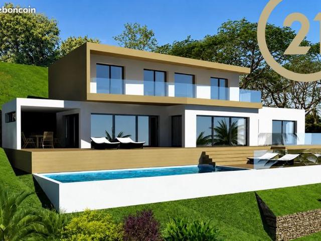 Villa 6 pièces 233 m²