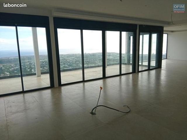 Villa 6 pièces 250 m²
