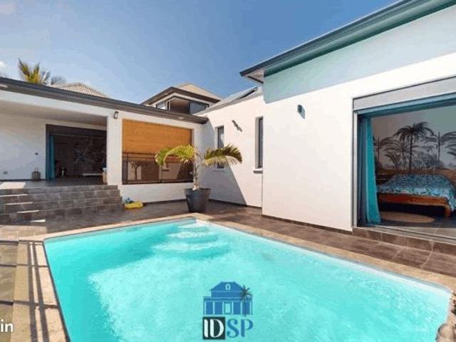 Villa 6 pièces 250 m²