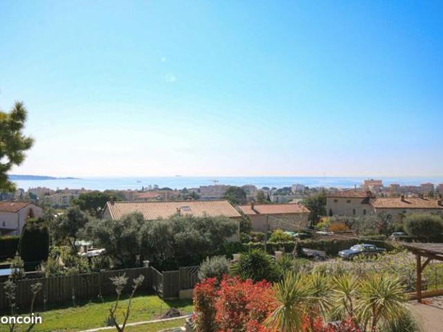 Villa 6 pièces 250 m²