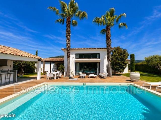 Villa 6 pièces 255 m²