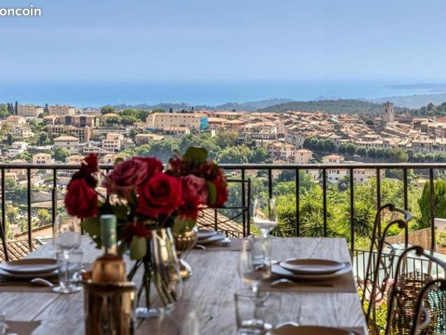 Villa 6 pièces 262 m²