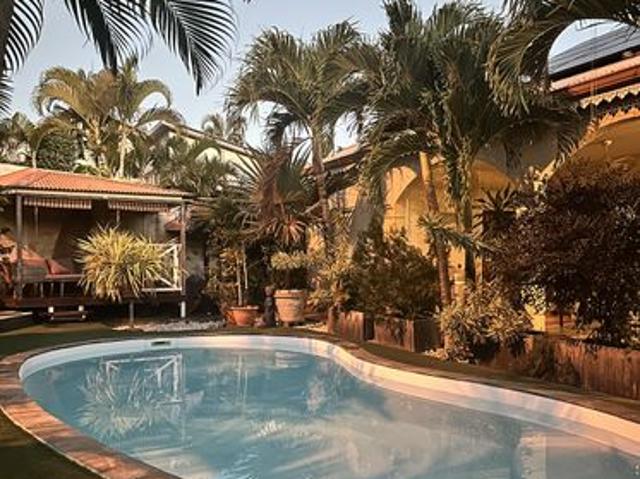 Villa 6 pièces 283 m²