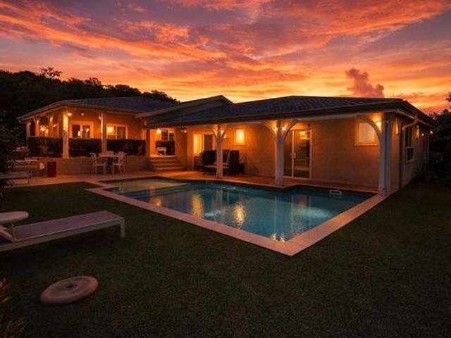 Villa 6 pièces 285 m²