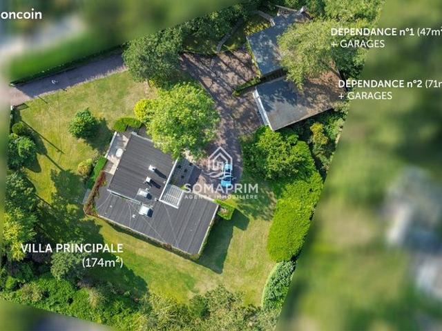Villa 6 pièces 292 m²