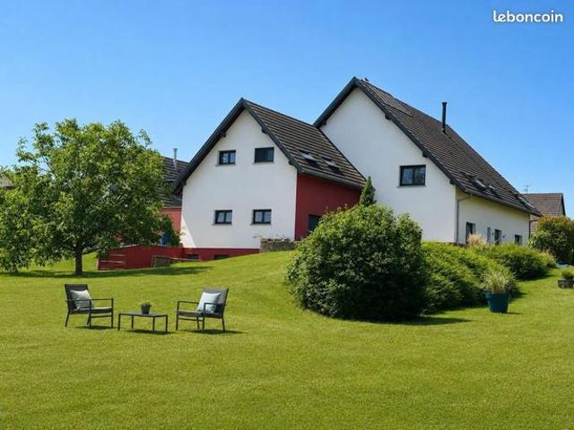 Villa 6 pièces 299 m²