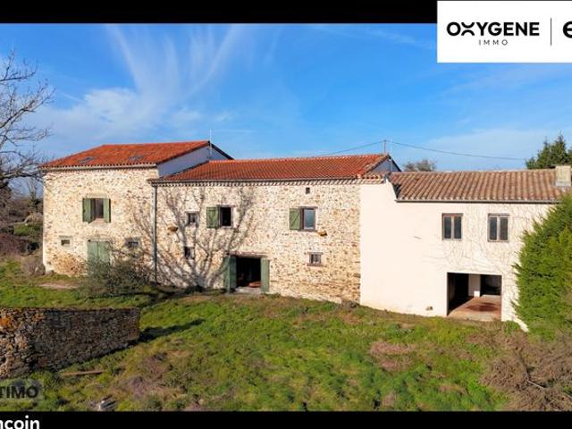Villa 6 pièces 320 m²