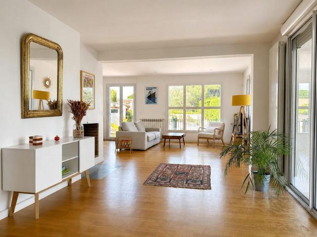 Villa 6 pièces à louer