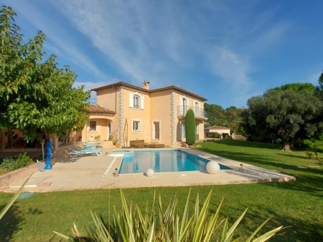 VILLA 6 PIECES LA MOTTE
